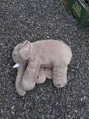 Elefant, Kramme Elefant 

Pris 50 kr.

Befinder sig i Vordingborg og kan sendes til en pakkeshop i d