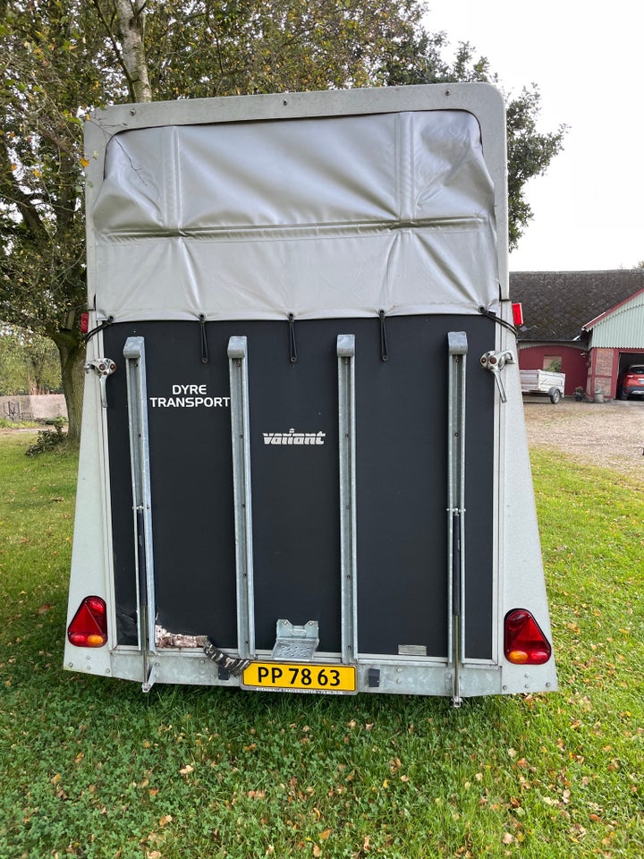 Hestetrailer, Variant Superior, lastevne (kg): 1220