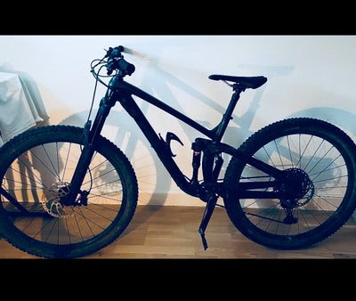 Trek Fuel EX 8 XT, full suspension, 29 tommer, 12 gear, Sælger min Trek Fuel EX 8 XT 29” Mountainbik