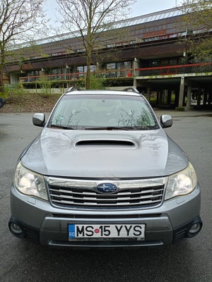 Subaru Forester, 2,0 D X AWD, Diesel, 4x4, 2008, km 315000, gråmetal, træk, klimaanlæg, aircondition