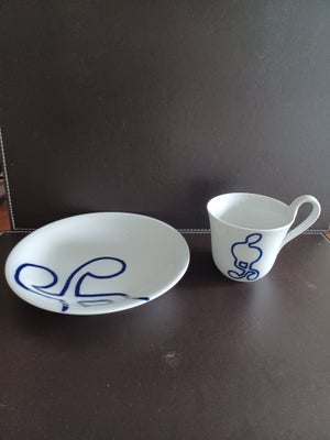 Porcelæn, 1 kop og 1 side tallerken, Royal Copenhagen  melody, Det er samlet pris for begge
Fejler i