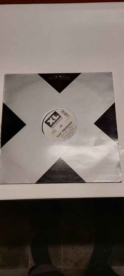 Maxi-single 12", The prodigy, Det gamle