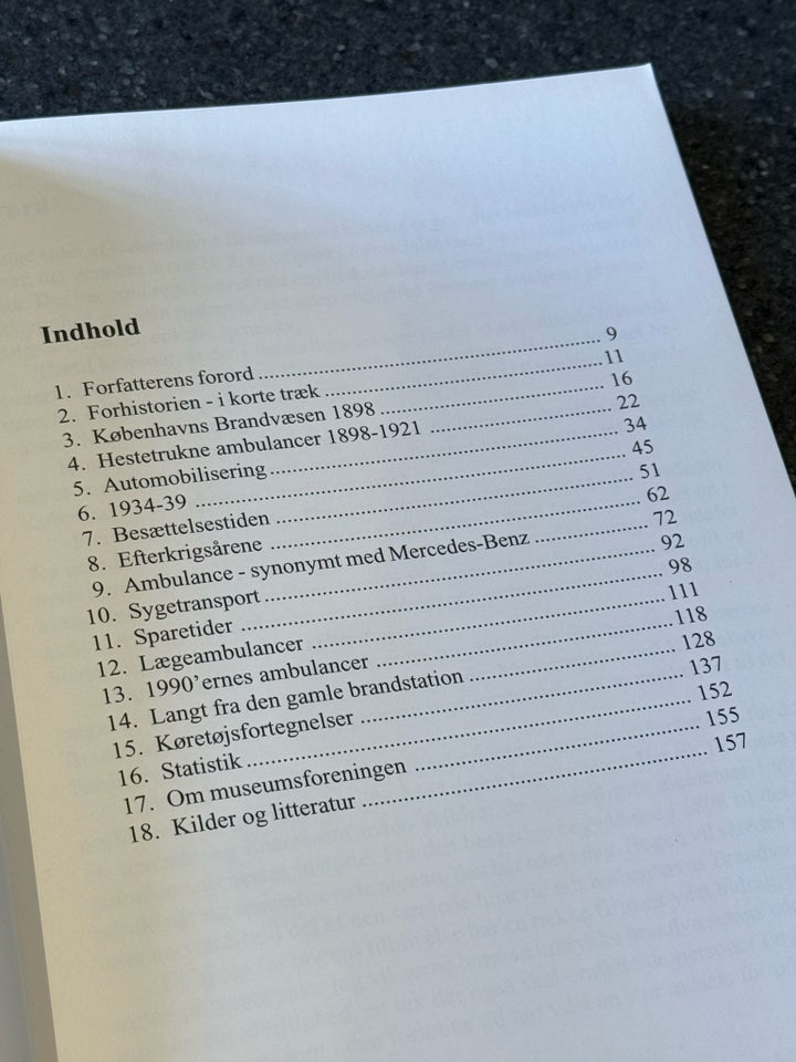 Københavns Brandvæsen Ambulancerne 1898-1998,