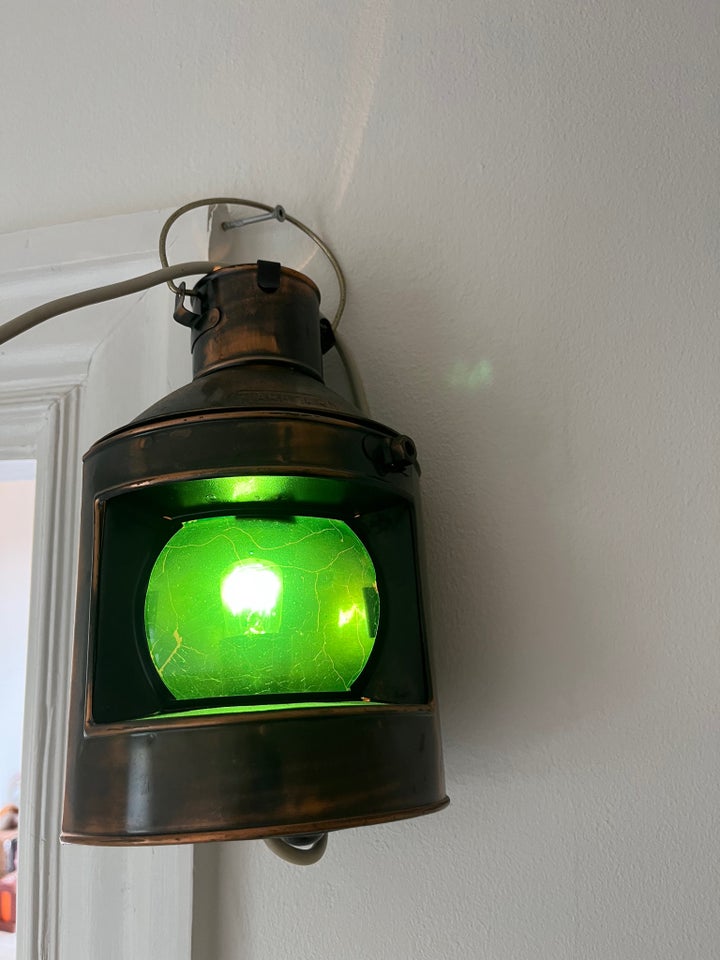 Anden loftslampe, Retro