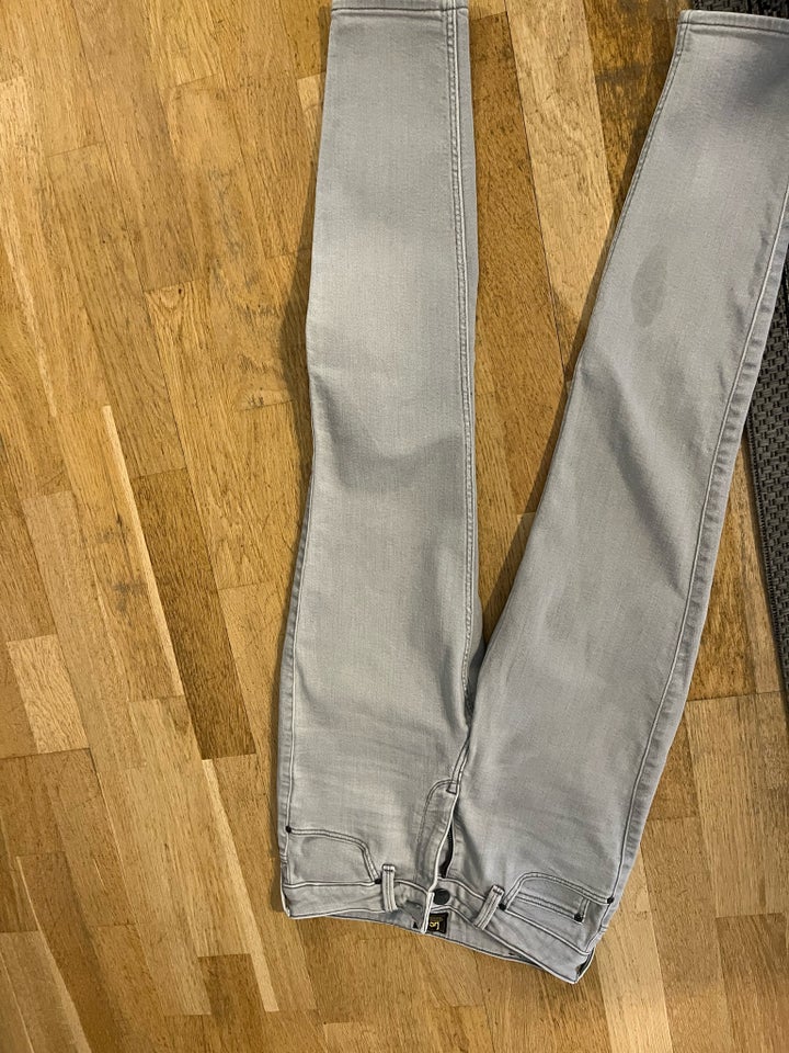 Jeans, Lee, str. 27