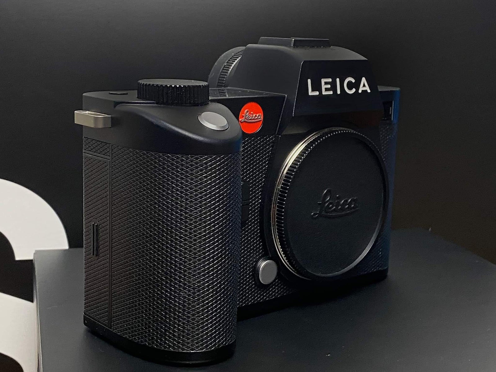 Leica, LEICA SL2 + 24-70 ASPH., 47 megapixels