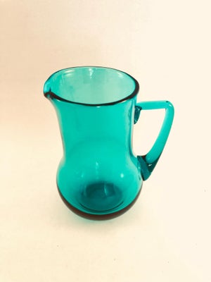 Glas, Flødekande , Holmegaard, Flot turkis blå / grøn flødekande.
Holmegaard.
H: 11 cm.

Sender gern