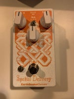 Earthquaker Devices filter autowah Spatial Delivery