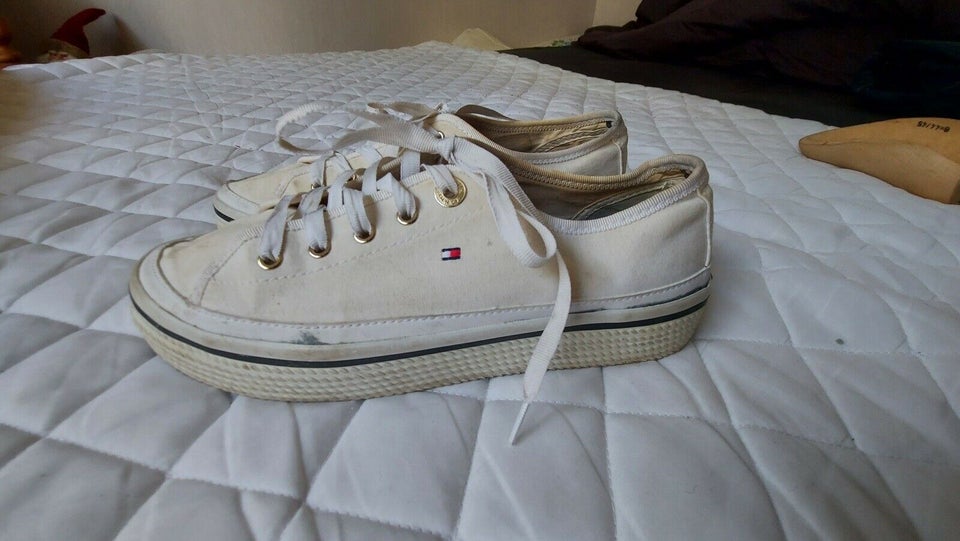 Sneakers, str. 39, Tommy Hifiger