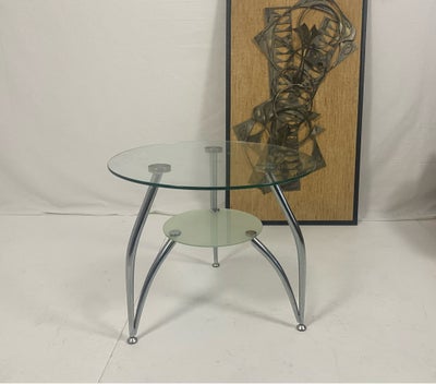 Sofabord, glas, Vintage Space Age glasbord fra 90’erne
Rundt bord i glas og stål

Højde: 50 cm. Diam