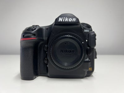 Nikon D850, spejlrefleks, 45 megapixels, God, Nikon D850 (Shutter Count. 103.636) Oplader og 2 batte