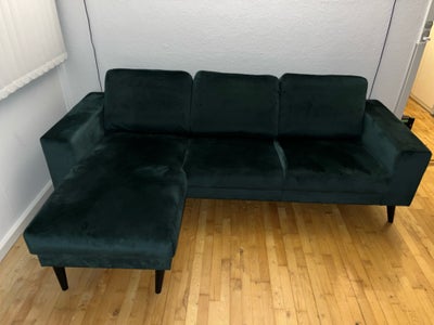 Chaiselong, velour, 3 pers., Sælger denne grønne velour chaiselong sofa for 2500,- kr.
Fejler intet 