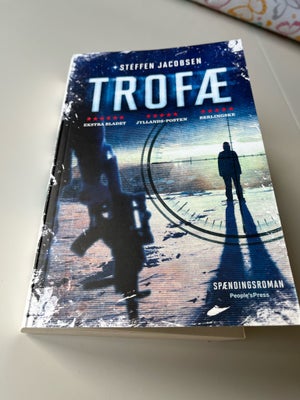 Trofæ, Steffen Jacobsen, genre: krimi og spænding, Steffen Jacobsen 
Trofæ 
Paperback 

Beskrivelse 