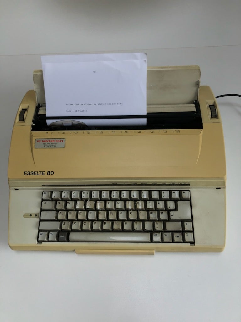 Elektronisk skrivemaskine