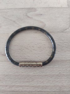 Louis Vuitton magnetic bracelet -Worn once -The - Depop