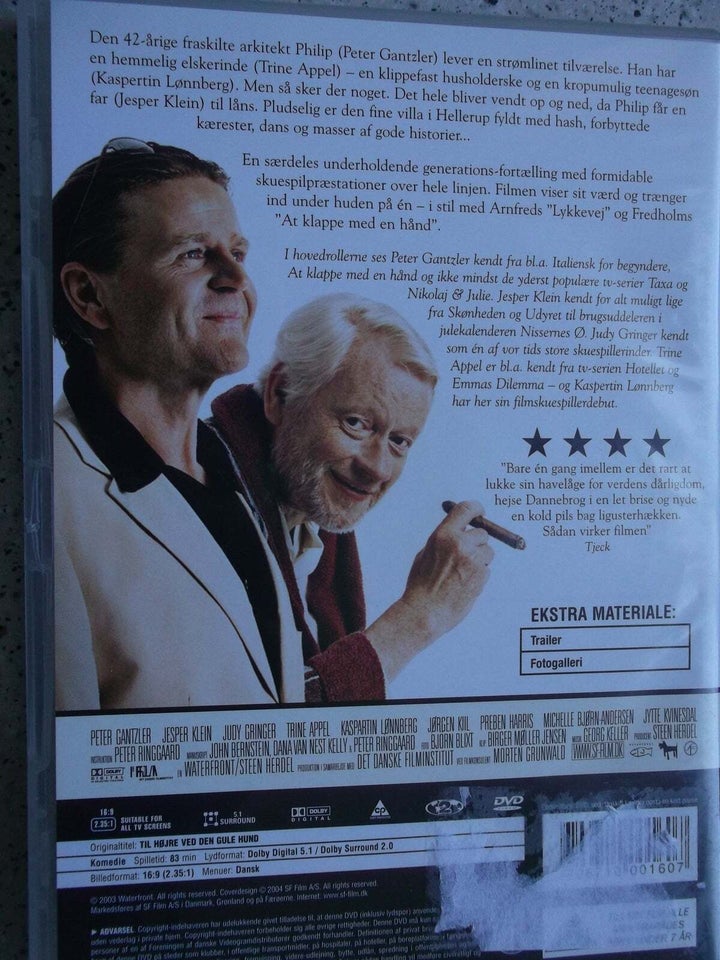 Til Højre Ved Den Gule Hund, instruktør Peter Ringgaard, DVD