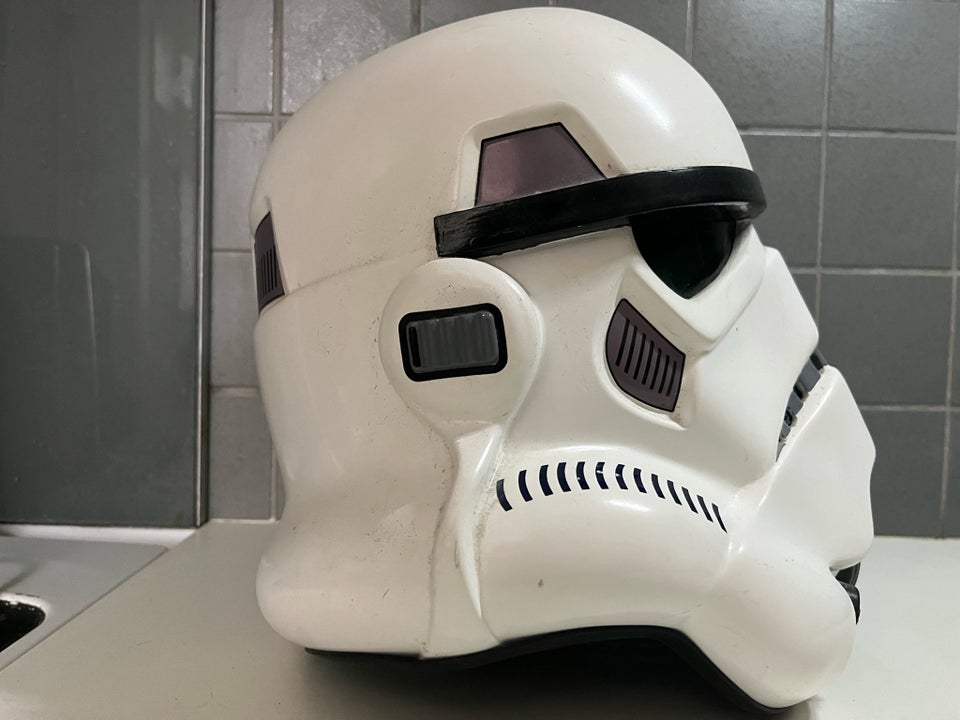 Legetøj, Star Wars stormtrooper hjelm
