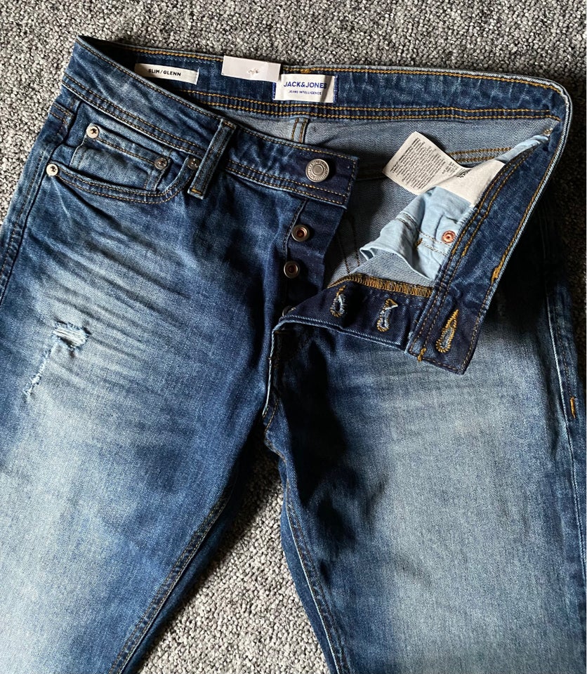 Jeans, Jack & Jones, str. 30