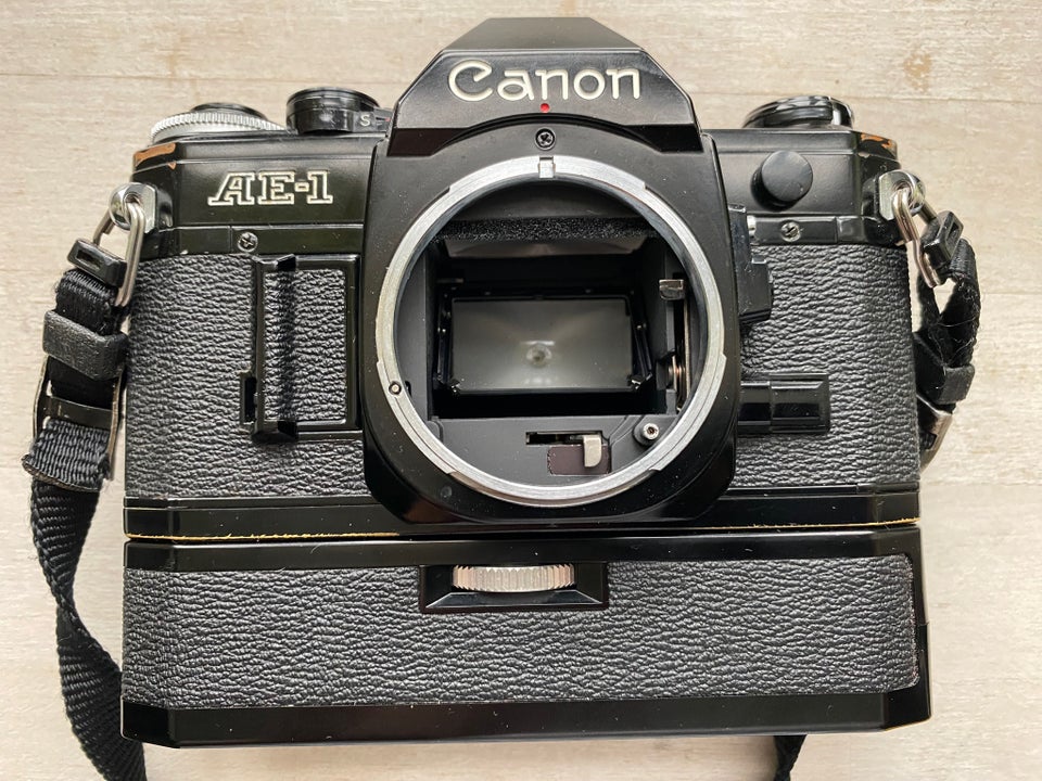Canon, AE-1, spejlrefleks