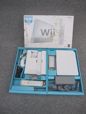 Nintendo Wii, Standard pack, Perfekt, 

- 1 controller (Original),
- 1 Nunchuck,
- 1 Konsol-del (RVL