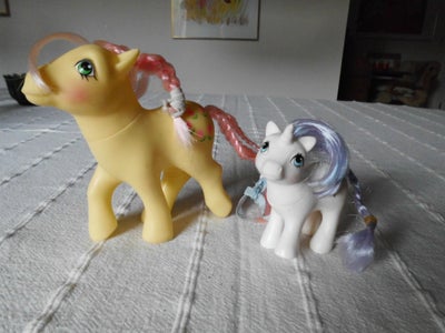 My Little Pony, 
2 stk.
Fra 1980'erne.

Samlet pris: 50 kr.