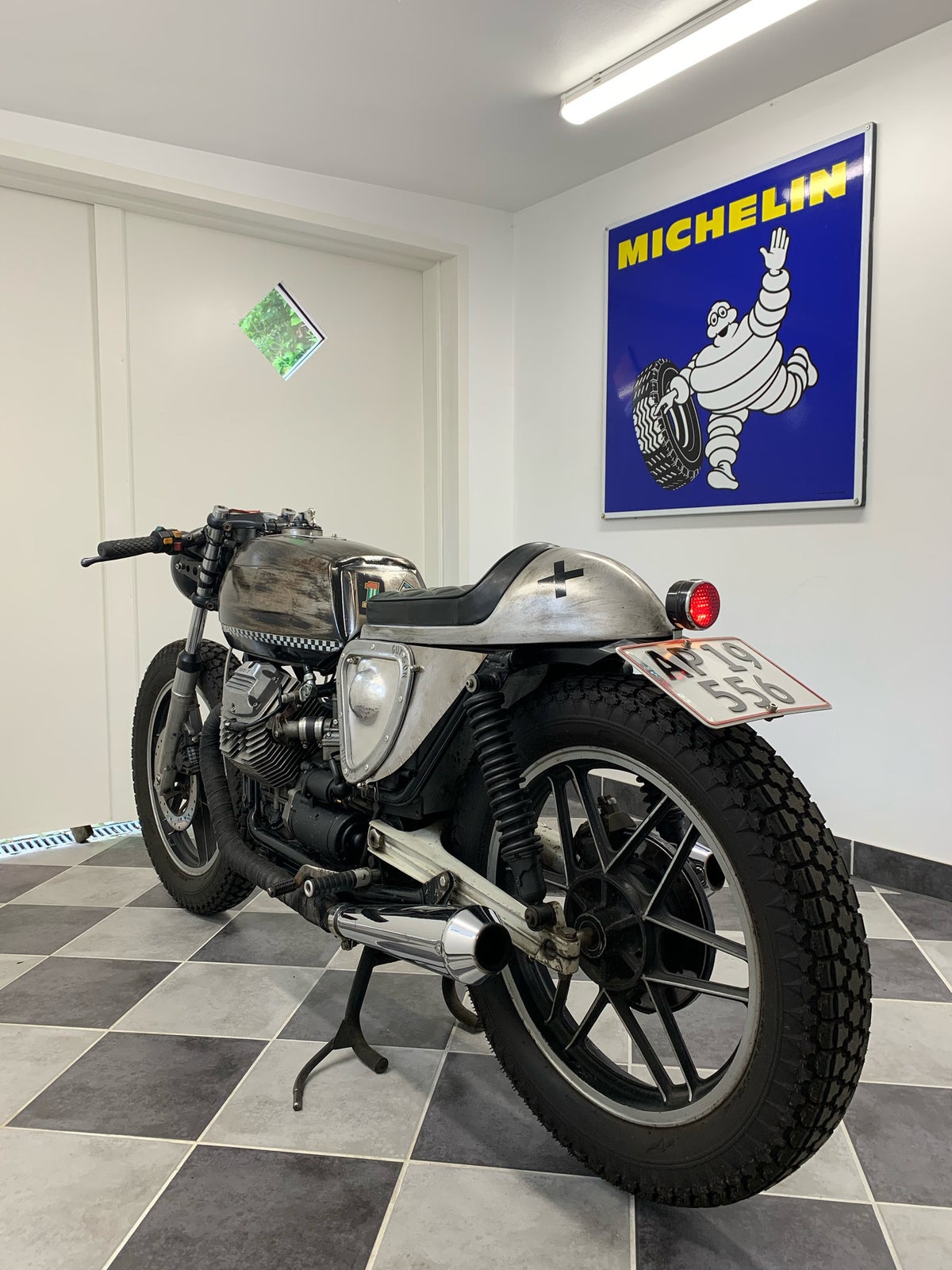 Moto Guzzi, Imola v35, 350 ccm