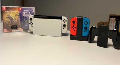 Nintendo Switch, OLED White 2023, Perfekt, Nintendo Switch Oled med ekstra udstyr, spil og kvitterin