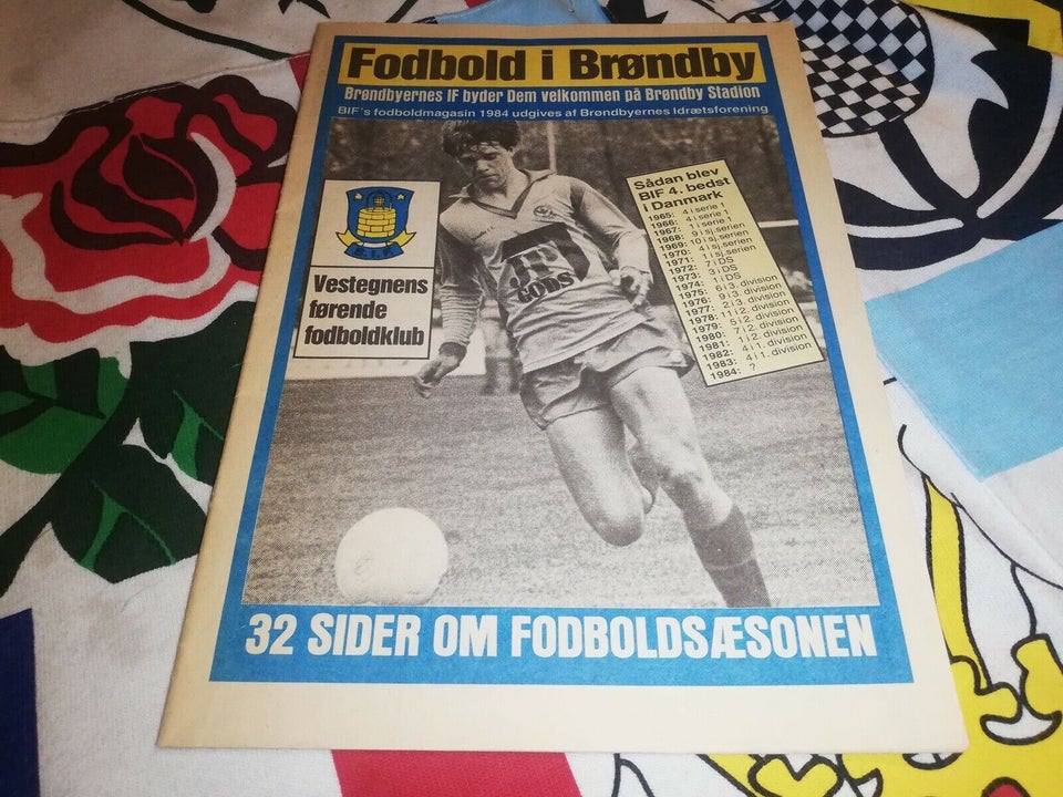 Bøger og blade, Fodbold i Brøndby