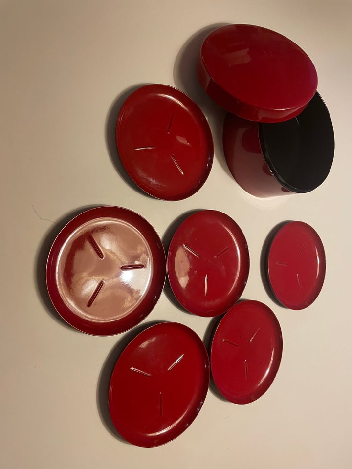 Andet, Røde coasters