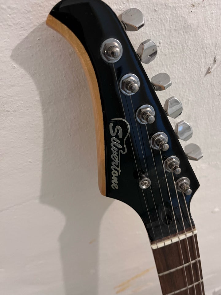 Elguitar, Silvertone 1449