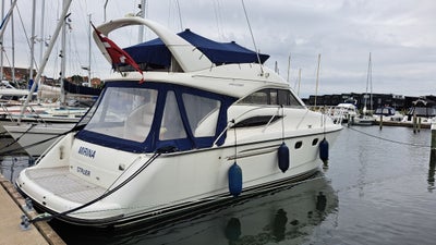 PRINCESS 38 Tamd 63, Motorbåd, årg. 2001, 40 fod, 4 sovepladser, 636 hk , Volvo Penta, diesel, motor