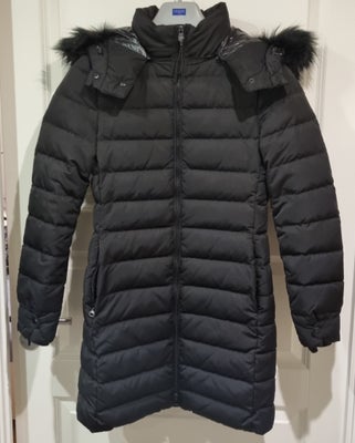 Vinterjakke, str. 34, Zara, Jeg sælger denne jakke fra Zara i sort i størrelsen XS. Den har 2 lommer