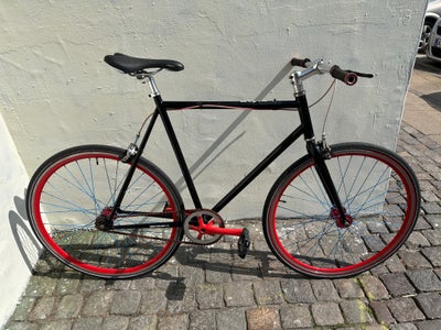 Herrecykel,  Fix Style, 60 cm stel, 1 gear, stelnr. WGTC20116378B, Fixi cykel.
Lige været til servic