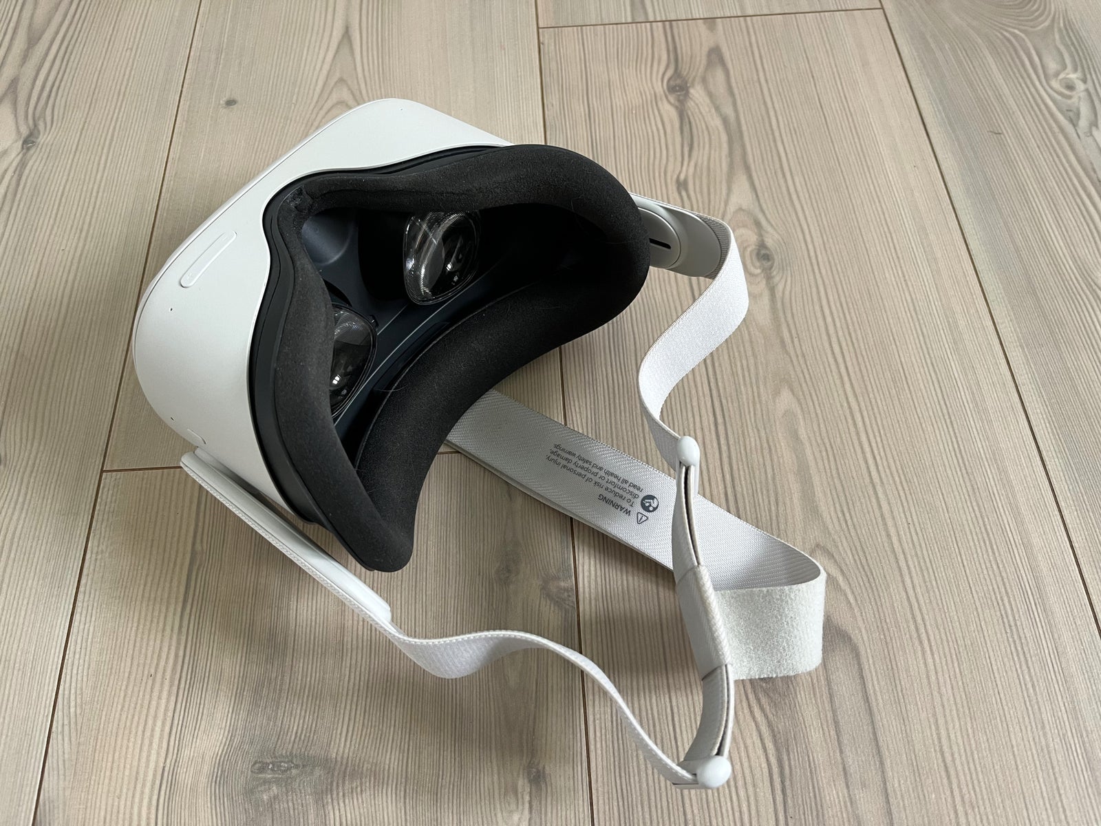 OCULUS Quest 2 64 GB VR Briller, spillekonsol, Perfekt