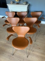 Arne Jacobsen, stol, 7’er stole med armlæn