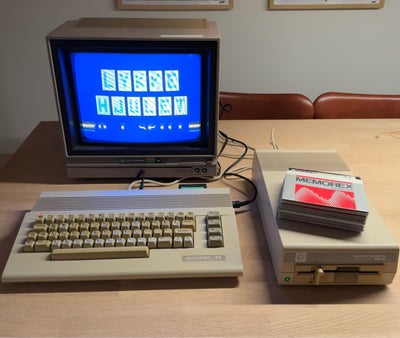 Commodore 64, arkademaskine, God, Fint Commodore 64 sæt med alt hvad du behøver for at komme i gang: