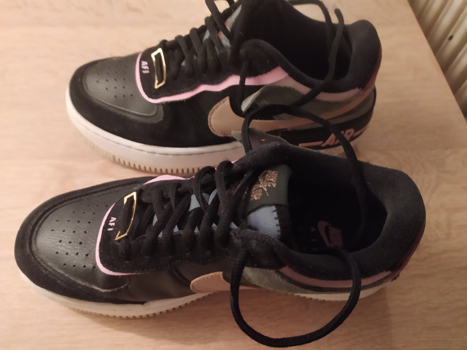 Sneakers, str. 37, Nike