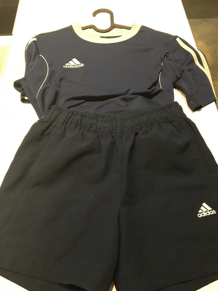 Sportstøj, Bluse og Shorts, Adidas