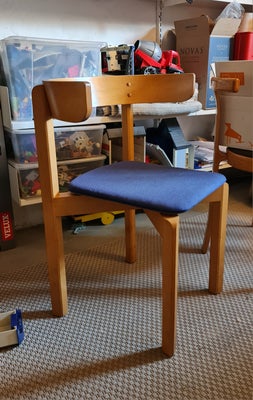 Anden arkitekt, Model nr. 7, stol, To stk. Jørgen Gammelgaard spisebordsstole. lavet i ahorn og prod
