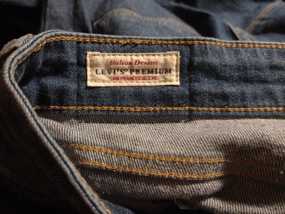 Jeans, Lewis, str. 29