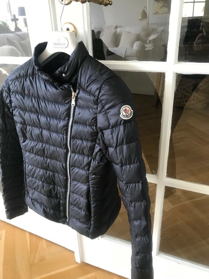 Dynejakke, str. 36, Moncler