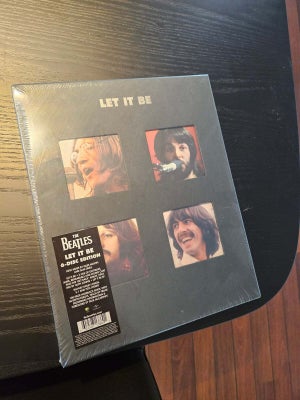 The Beatles: Let It Be , 50th anniversay super-deluxe box set, rock, Super Deluxe-samlingen indehold