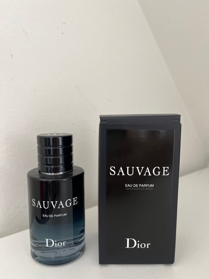 Parfume, Dior sauvage EDP 60 ml