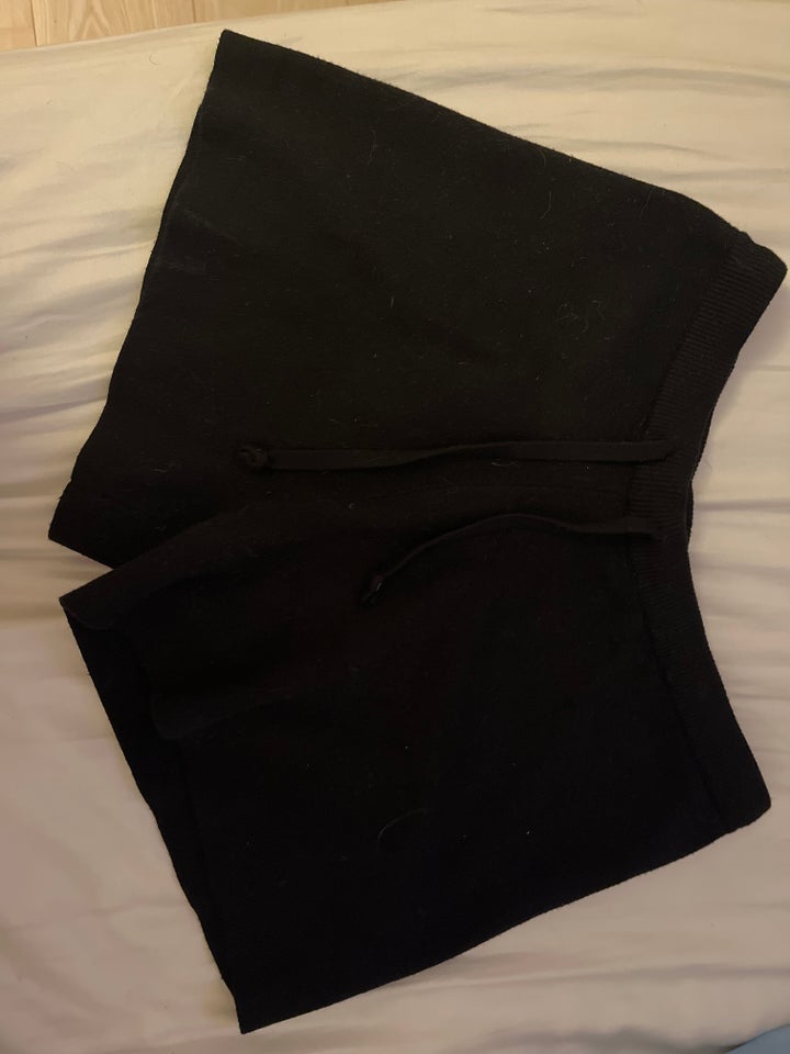 Shorts, Zara og Hm, str. 48