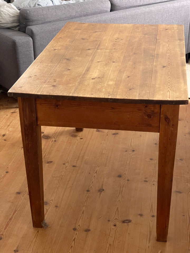 Køkkenbord, Træ, b: 77 l: 131