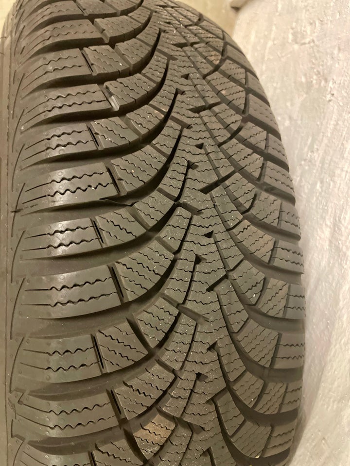 R15, vinterdæk, Goodyear