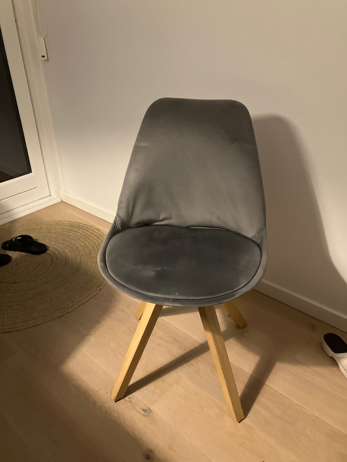 Spisebordsstole - grå velour