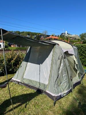 Telt, Fint telt med stor kabine. Man kan stå oprejst og det er med robuste stænger. Brugt nogle gang