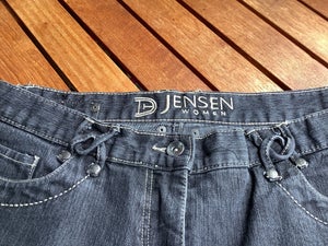 sladre Historiker Rendition Find Jensen i Bukser - Jeans - Køb brugt på DBA