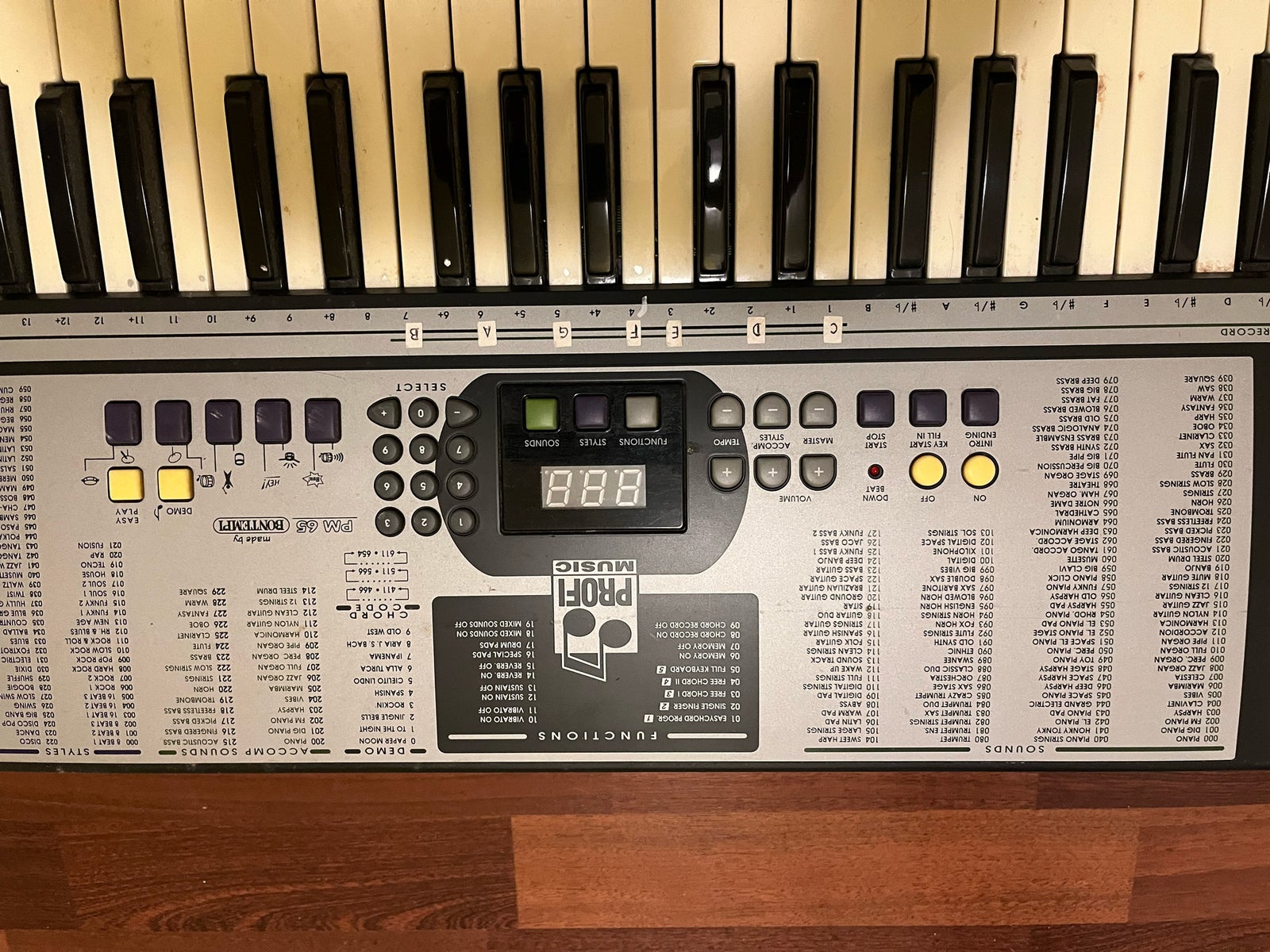 Synthesizer, Bontempi PM65